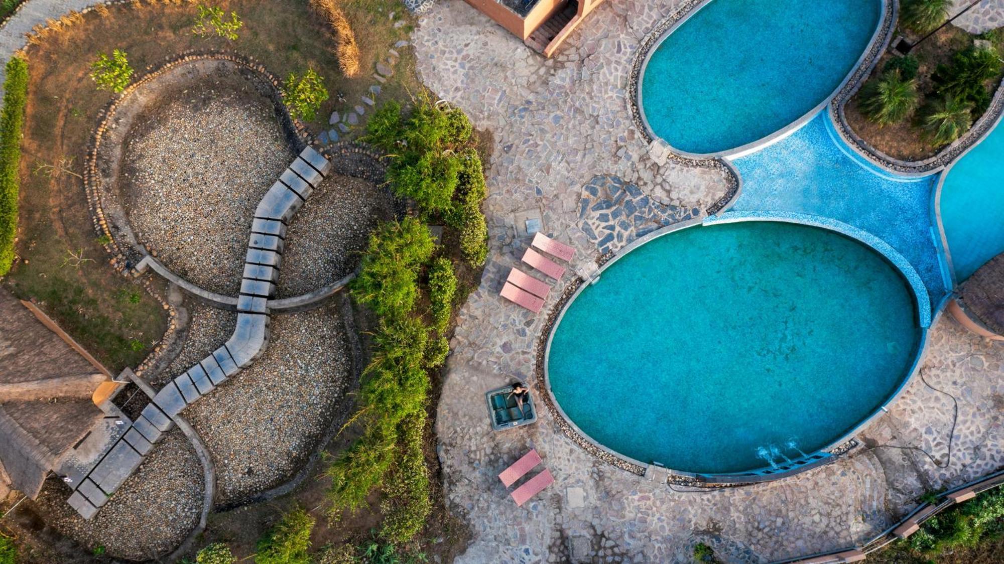 Gaj Resort, A Member Of Radisson Individuals Retreats Binewāl Екстериор снимка