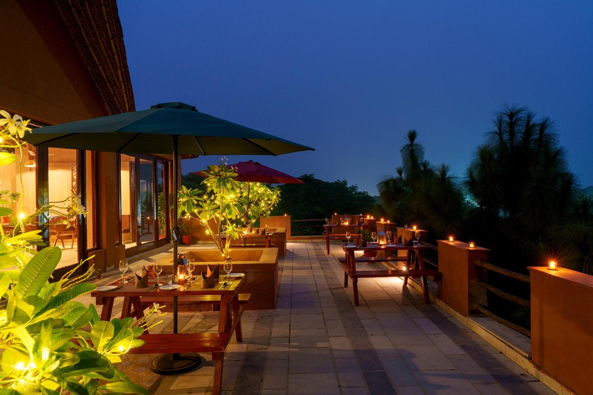 Gaj Resort, A Member Of Radisson Individuals Retreats Binewāl Екстериор снимка
